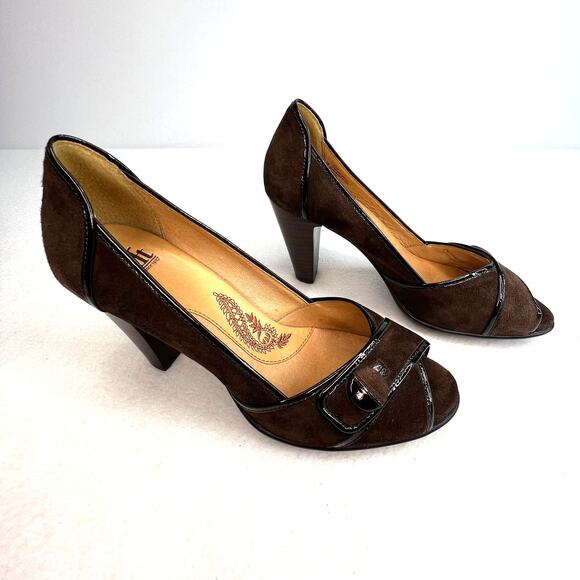 Sofft Womens Classic Pumps Size 7.5M Brown Suede Patent Leather Trim Peep Toe - Picture 3 of 12